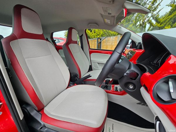 VW HIGH UP AUTO, ONLY 26,000km 388787441