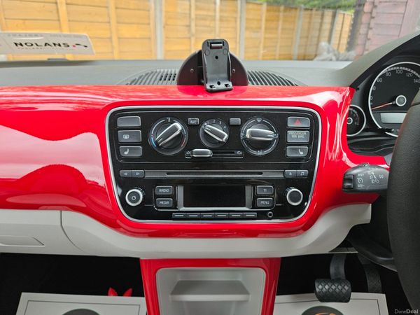 VW HIGH UP AUTO, ONLY 26,000km 388787447