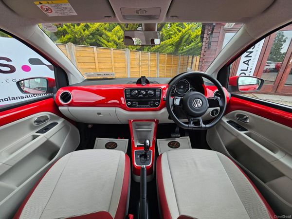 VW HIGH UP AUTO, ONLY 26,000km 388787439