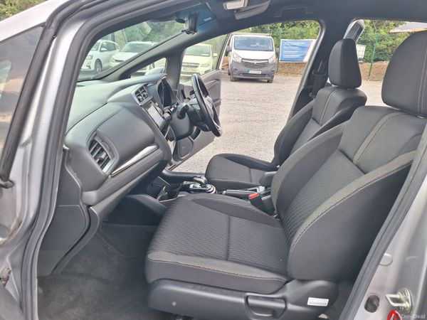 2018 Honda Fit Hybrid | Sports package 388700705