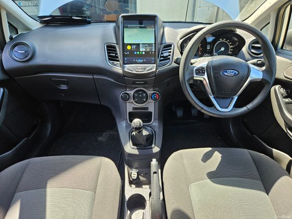 Ford Fiesta 2013 1.2 low mileage only 105klm 388705213