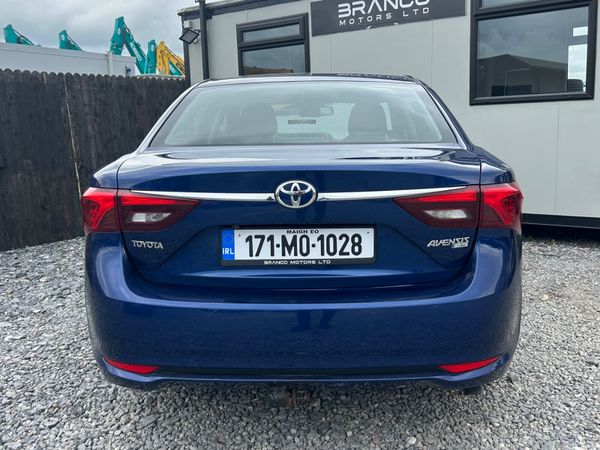 Toyota Avensis Luna 2017 1.6 388710301