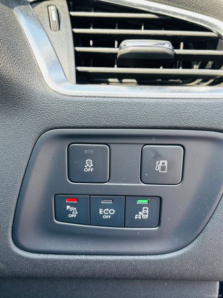 2016 CITROEN C4 1.2 AUTOMATIC LOW MILES HIGH SPEC 388718389