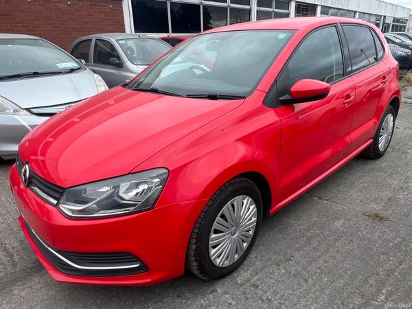 2015 Volkswagen Polo, 2 of 14