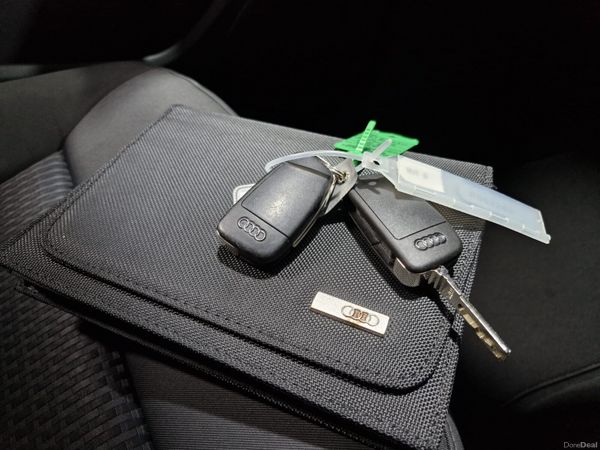 2017 Audi Q3 SE 2.0 TDi 150 Bhp 131,000 Km 388850355