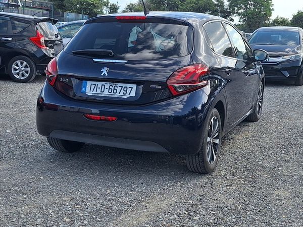 2017 Peugeot 208 Pan Sunroof| 1.2 Petrol Auto 388852599
