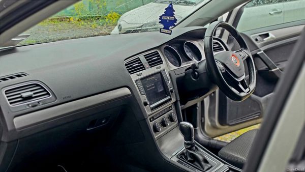 Volkswagen Golf 2016 388867957