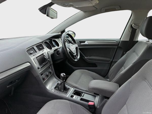 VOLKSWAGEN GOLF 1.6 TDI SE BLUEMOTION. 388895459