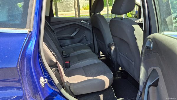 2018 Ford C-MAX  1.0 TITANIUM 388803569