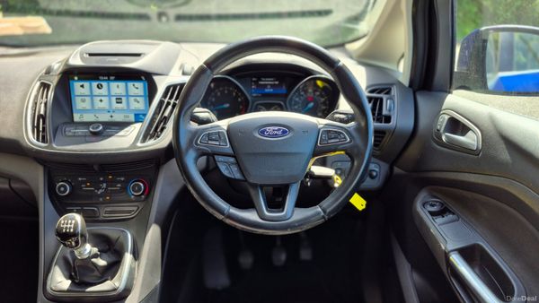 2018 Ford C-MAX  1.0 TITANIUM 388803581