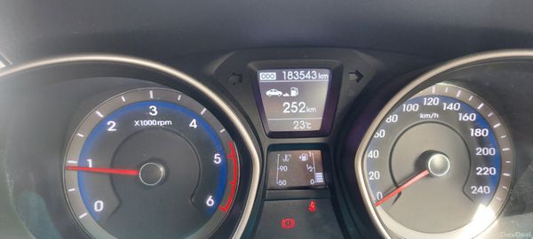 Hyundai i30 2016 388810495