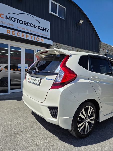 HONDA FIT PREMIUM MODEL 1.5 HYBRID 388810545