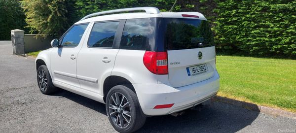 Skoda Yeti 2015 388817201