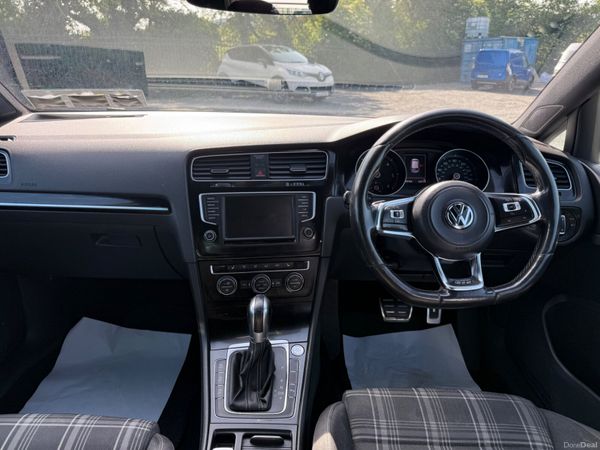 VW Golf GTD 388827181