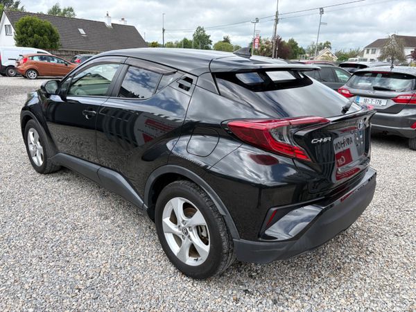 2018 Toyota C-hr 1.8 hybrid 388944467