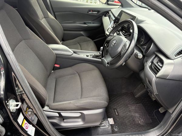 2018 Toyota C-hr 1.8 hybrid 388944473