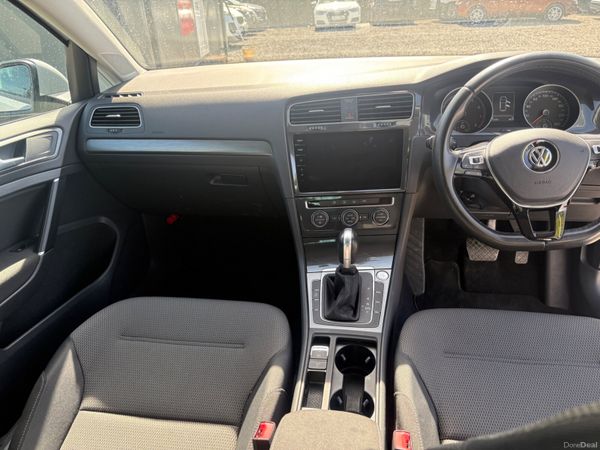 2017 Volkswagen Golf 1.2 Auto 388944939