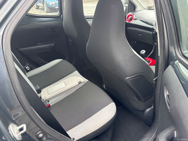 Toyota Aygo 2016 388959271