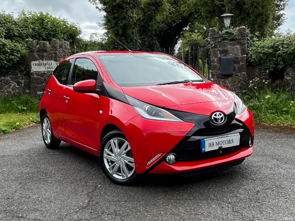 Toyota Aygo 1.0 VVT-i x-play+ 388900279
