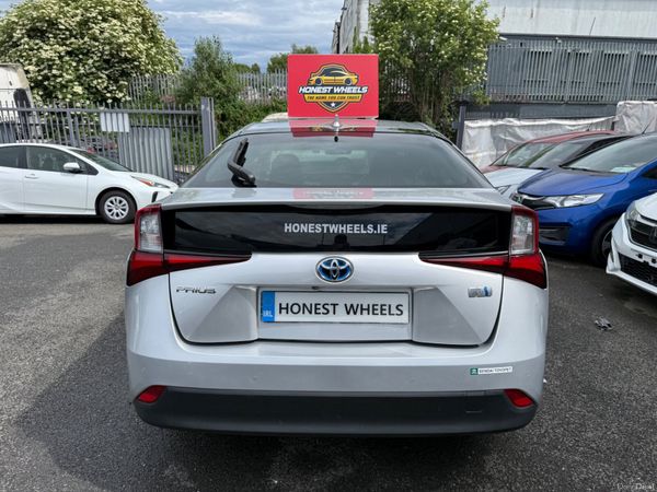 2021 Toyota Prius 1.8 Petrol Hybrid Automatic 388901213