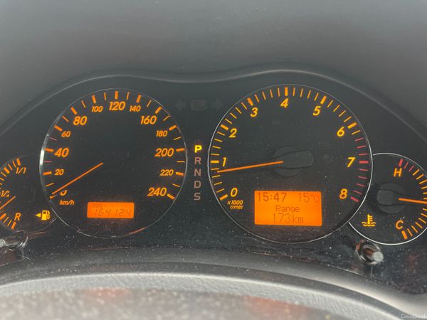 Toyota Avensis.. Automatic.. Low KMs.. Warranty 388907123