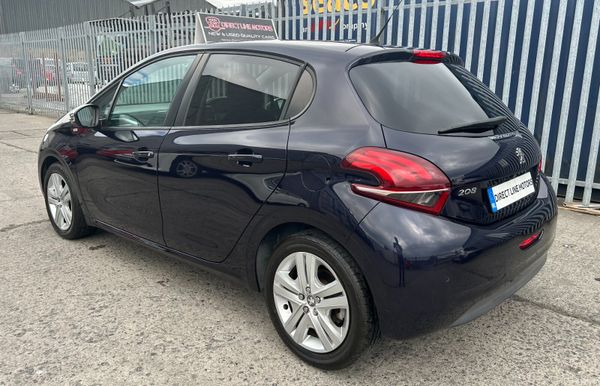 2016 Peugeot 208 Allure Ecomatique 388911319