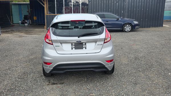 2016 Ford Fiesta 1.0L  Auto *High Spec* 388928535