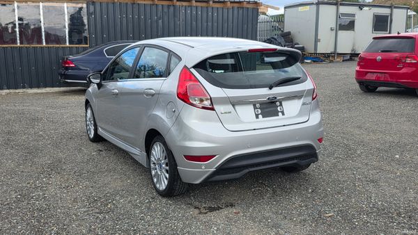 2016 Ford Fiesta 1.0L  Auto *High Spec* 388928537