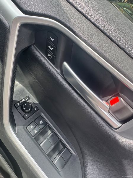 Toyota RAV4 Hybrid Automatic 389051931