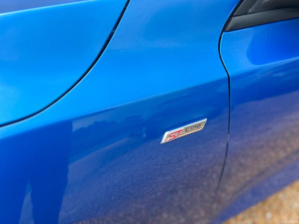 Ford Focus ST LINE AUTO 389078091