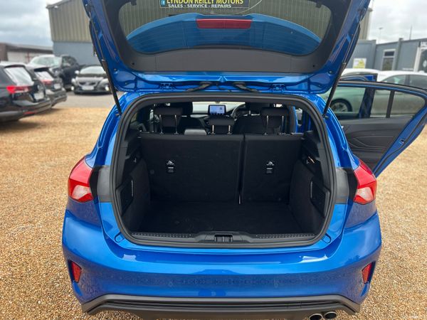 Ford Focus ST LINE AUTO 389078105