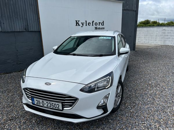 Ford Focus 2021 389084503