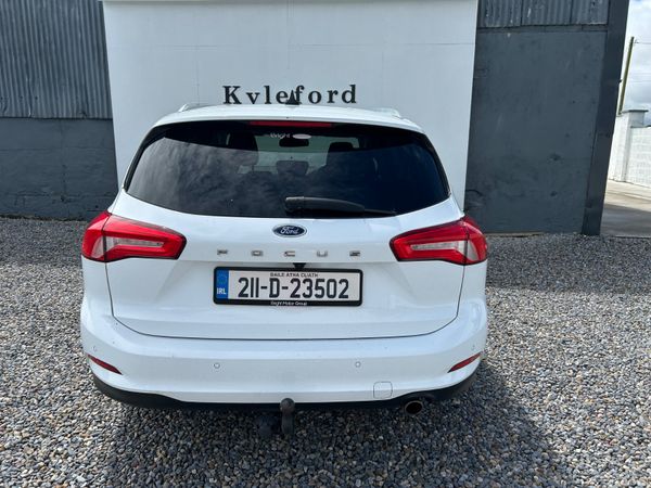 Ford Focus 2021 389084521