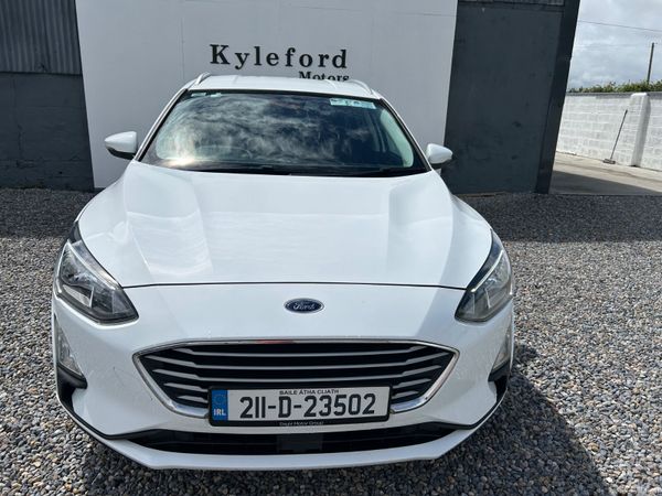 Ford Focus 2021 389084527