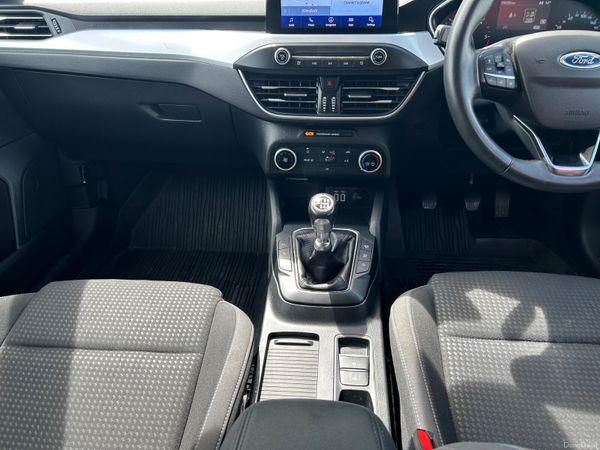 Ford Focus 2021 389084529