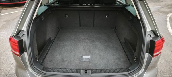 Volkswagen Passat 2016 Estate Auto 389089585