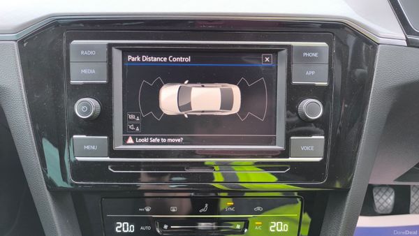 Volkswagen Passat 2.0TDI Business 2022 389014375