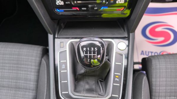 Volkswagen Passat 2.0TDI Business 2022 389014383