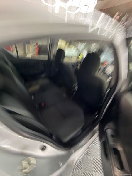 2018 Toyota Aqua 1.6 Petrol Hybrid 389015653