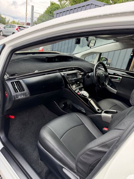 TOYOTA PRIUS HYBRID AUTOMATIC 389140559