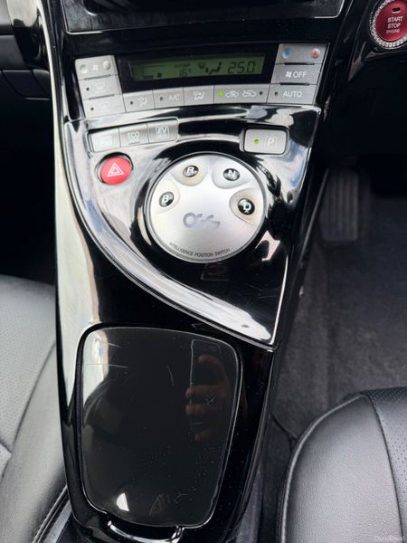 TOYOTA PRIUS HYBRID AUTOMATIC 389140567