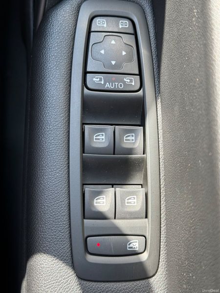 Stunning 181 Renault Megane Dynamique S Nav! 389151683