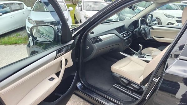 BMW X3 sDRIVE18d SE 389183107