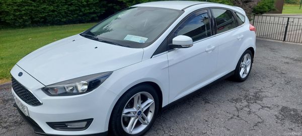 Ford Focus 2017 389196657