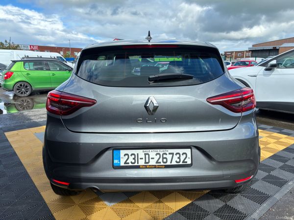 Renault Clio 1.0L Petrol Manual 389103835