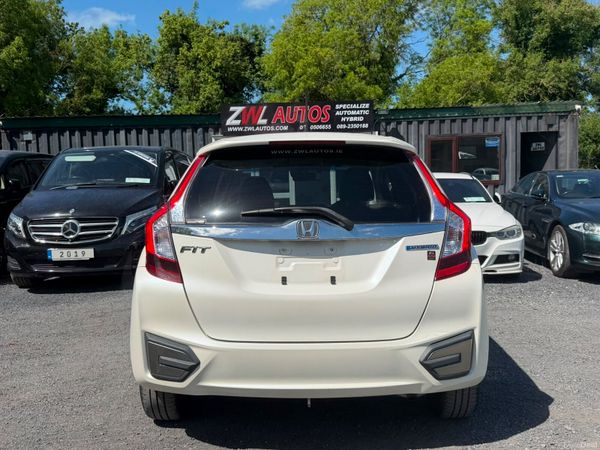 14 HONDA FIT HALF LEATHER 389114485