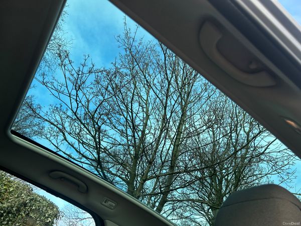 2017 PEUGEOT 5008  PANORAMIC ROOF NCT JUNE 2027 389258387