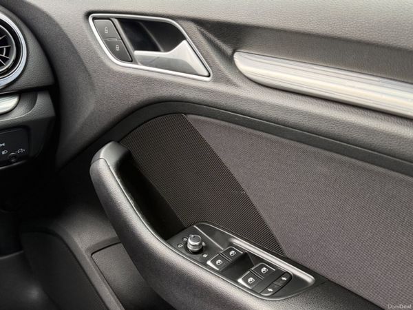 Audi A3 SPORT NAV 389270953