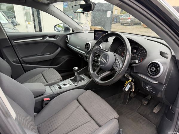 Audi A3 SPORT NAV 389270955