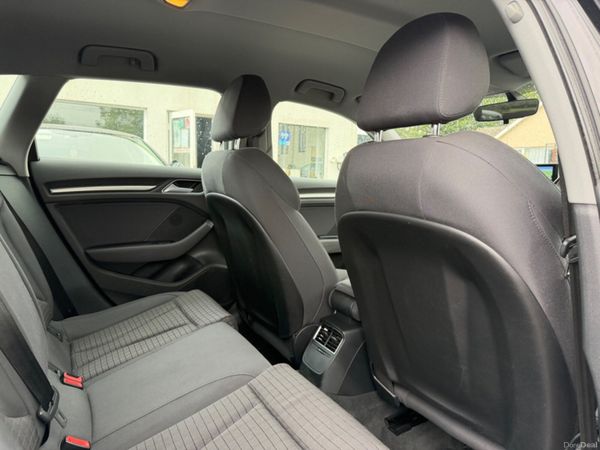 Audi A3 SPORT NAV 389270967